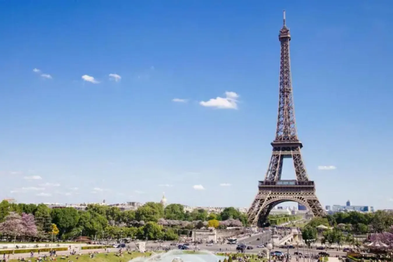 Cozy 1-bedroom With Amenities Near Iconic Montmartre Neighbourhood Apartment *