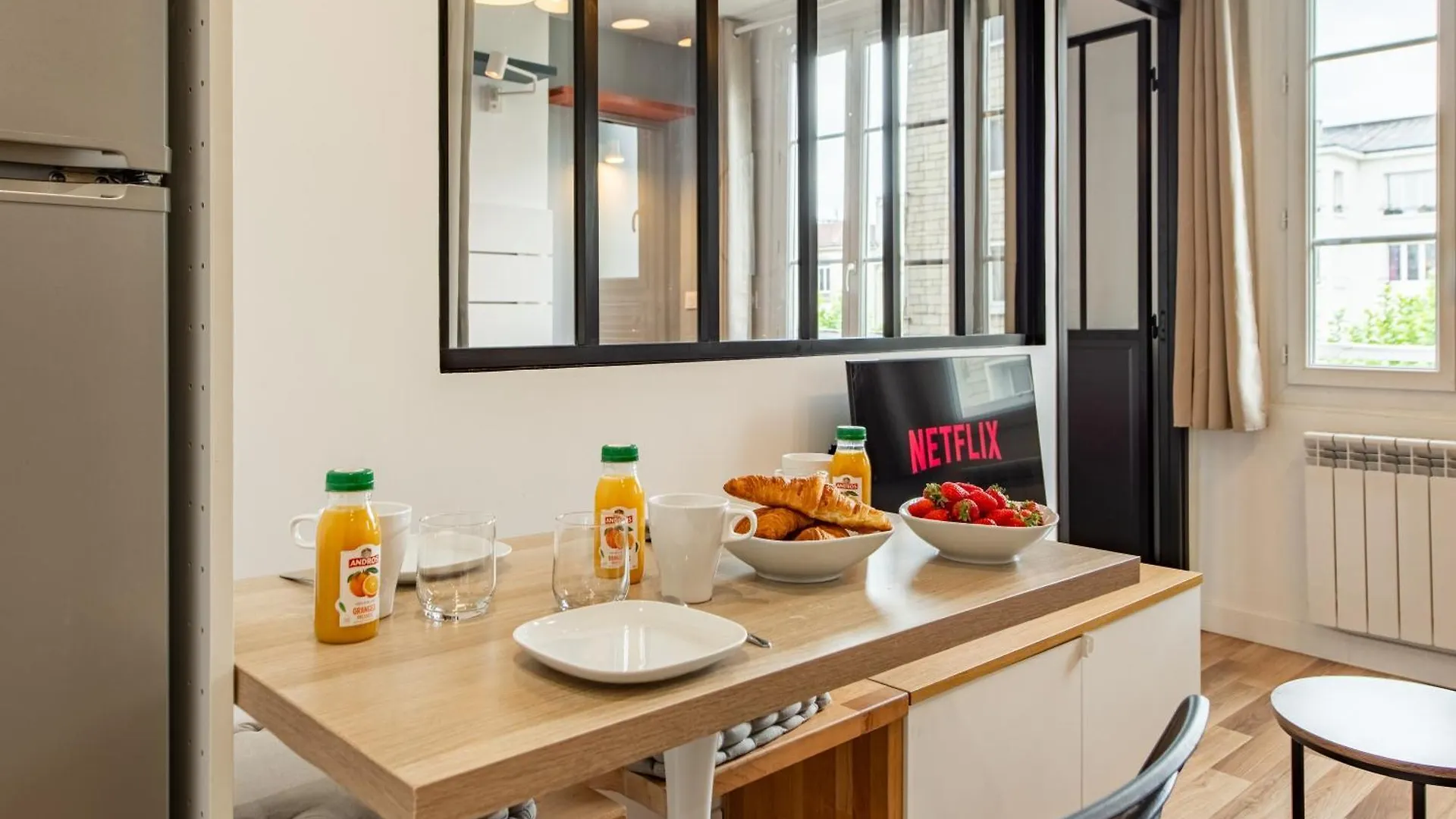 Cozy 1-bedroom With Amenities Near Iconic Montmartre Neighbourhood Apartment *